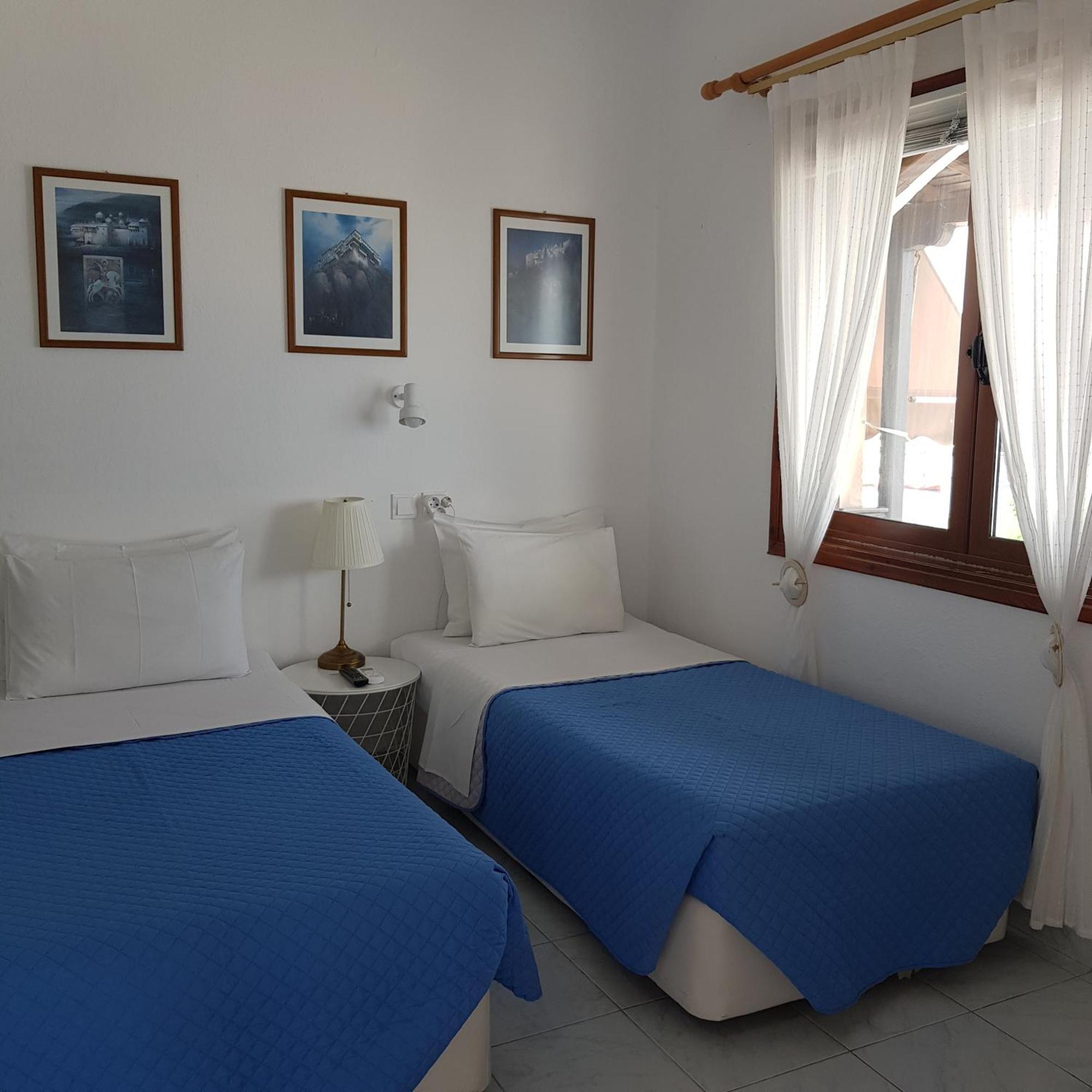 Pension Antonakis Hotel Урануполи Екстериор снимка