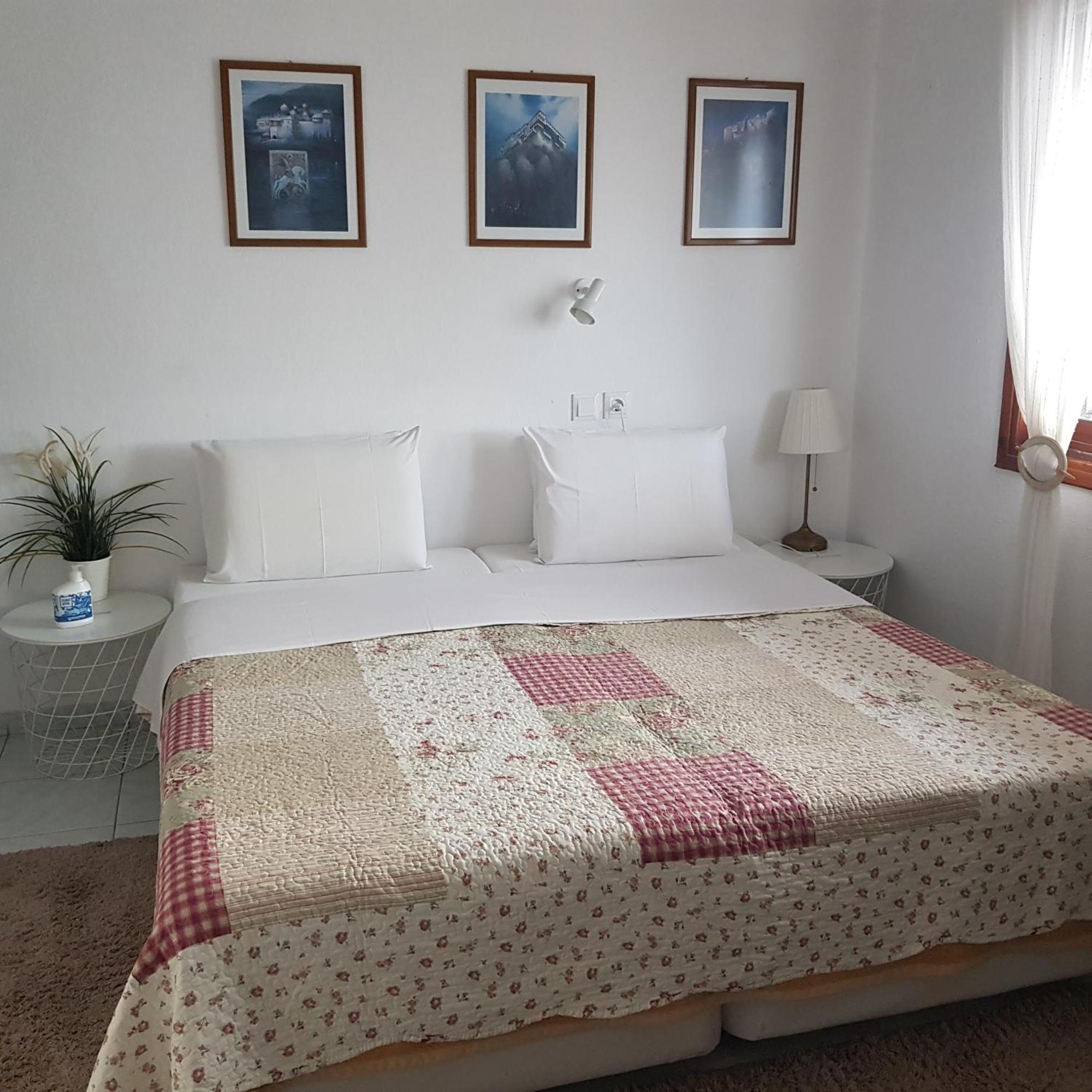 Pension Antonakis Hotel Урануполи Екстериор снимка